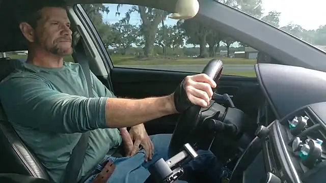 Snapshot of allenspuninfla chatting on December 18, 2025, 3:16 pm allenspuninfla online show from December 18, 2025, 3:16 pm