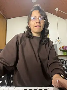 karlamorris  online show from February 25, 2026, 1:22 pm