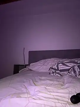 Leasophie online show from March 2, 2025, 3:02 am