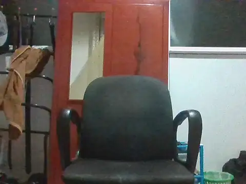 Snapshot of RoccoSL2003 chatting on March 23, 2026, 3:56 pm RoccoSL2003 online show from March 23, 2026, 3:56 pm