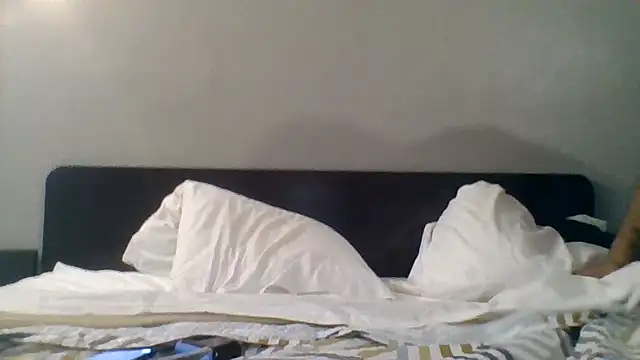 Houstonslong1 online show from October 16, 2025, 6:16 pm