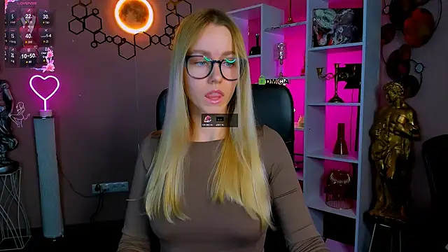 Snapshot of mary_mooore chatting on September 23, 2025, 7:32 pm mary mooore online show from September 23, 2025, 7:32 pm