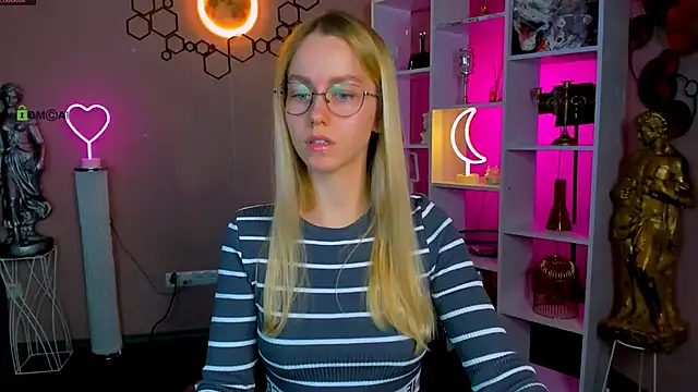 Snapshot of mary_mooore chatting on September 18, 2025, 7:39 pm mary mooore online show from September 18, 2025, 7:39 pm