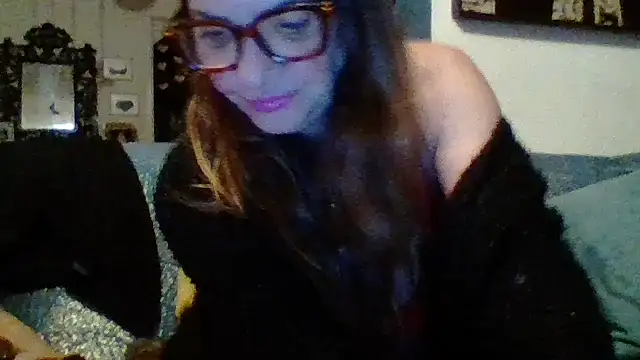 Snapshot of gildamilf chatting on March 1, 2026, 7:03 pm gildamilf online show from March 1, 2026, 7:03 pm