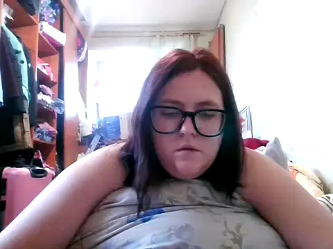 DesireMelissa online show from October 19, 2025, 12:41 pm