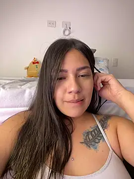 Latina vanessa online show from February 18, 2025, 1:43 am