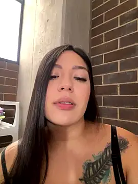 Latina vanessa online show from April 24, 2026, 3:58 pm