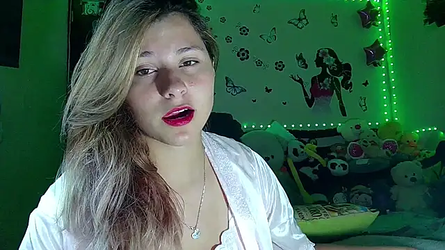 Snapshot of Elith_20 chatting on September 9, 2025, 5:39 am Elith 20 online show from September 9, 2025, 5:39 am