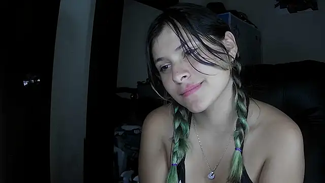 Snapshot of Elith_20 chatting on February 26, 2025, 12:27 pm Elith 20 online show from February 26, 2025, 12:27 pm