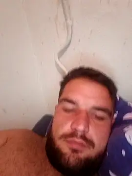 Snapshot of DicAndMary chatting on October 3, 2025, 8:10 pm DicAndMary online show from October 3, 2025, 8:10 pm