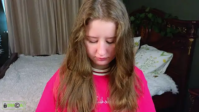 Snapshot of SquirtBabee chatting on May 6, 2026, 3:38 pm SquirtBabee online show from May 6, 2026, 3:38 pm