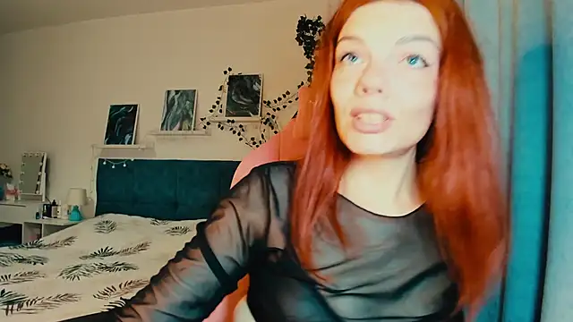 AlysaNightmoon online show from May 19, 2026, 5:36 am