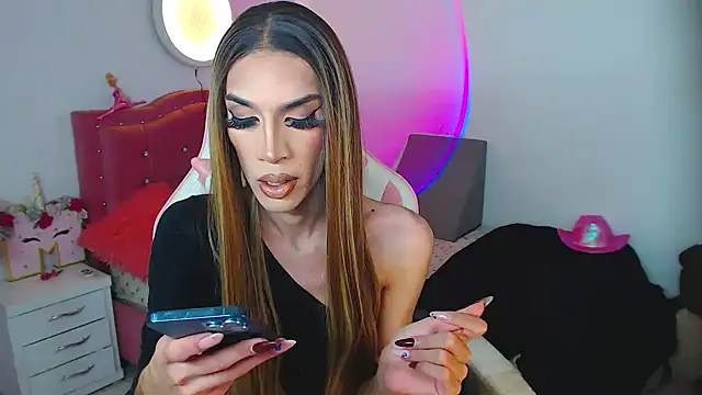 Snapshot of camila_hootie chatting on January 9, 2026, 8:27 pm camila hootie online show from January 9, 2026, 8:27 pm