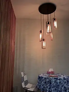 Asianpie  online show from October 7, 2025, 12:17 pm