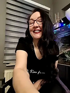 CamilleDesire online show from December 17, 2025, 5:29 pm