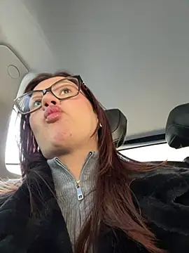 Snapshot of RinaCat chatting on February 25, 2025, 5:19 am RinaCat online show from February 25, 2025, 5:19 am