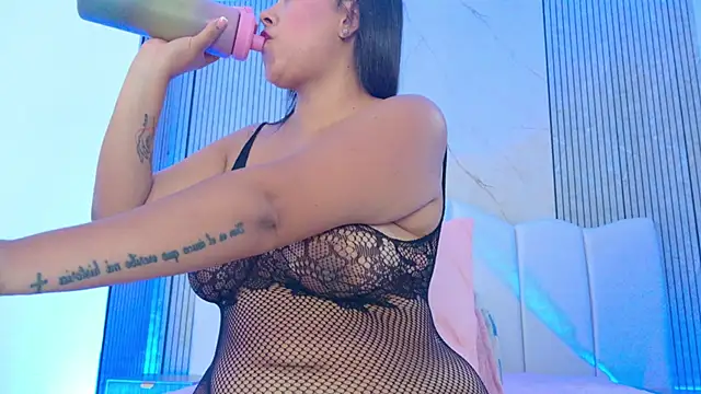 Snapshot of sh_malala chatting on February 9, 2026, 7:12 pm sh malala online show from February 9, 2026, 7:12 pm