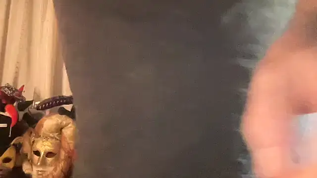 EroticVenetian online show from March 22, 2026, 9:22 am