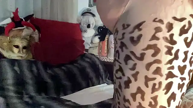 EroticVenetian online show from November 3, 2025, 6:51 am