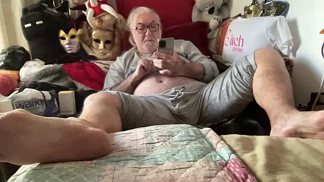 EroticVenetian online show from November 25, 2025, 10:37 am