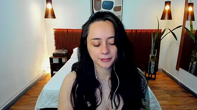 KatherineBond online show from February 12, 2026, 5:56 pm