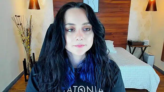 KatherineBond online show from March 5, 2025, 11:16 pm