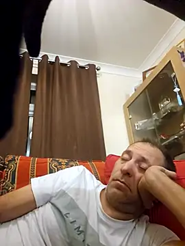 Snapshot of meateater1 chatting on November 25, 2025, 2:34 am meateater1 online show from November 25, 2025, 2:34 am