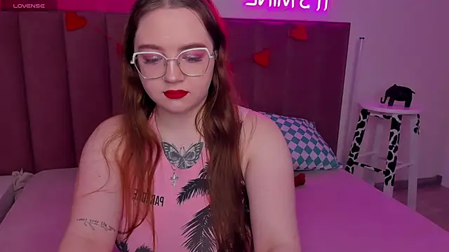 Emma adorablle online show from February 15, 2025, 1:31 am