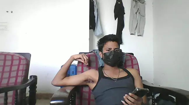 Snapshot of Hali_ma chatting on January 9, 2025, 8:45 am Hali ma online show from January 9, 2025, 8:45 am