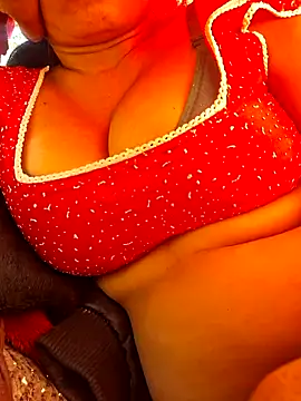 Priya Bong online show from January 6, 2025, 8:03 am