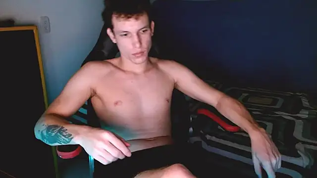 deividcloud36 online show from April 16, 2026, 11:40 pm