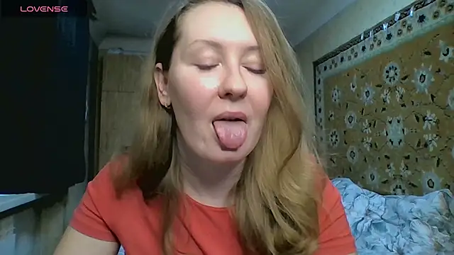 AnnaXLovers online show from February 26, 2026, 9:31 am