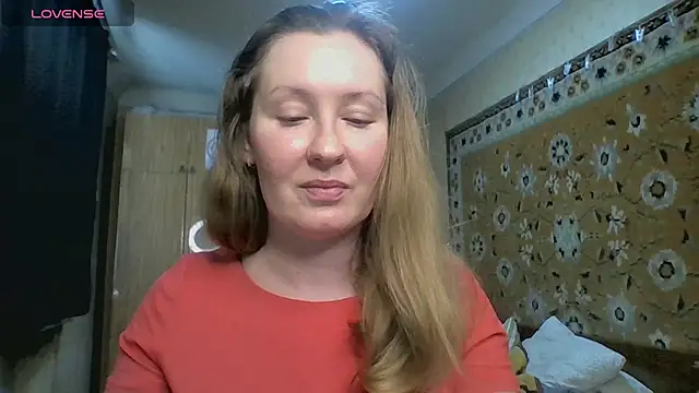 AnnaXLovers online show from March 13, 2026, 10:09 am