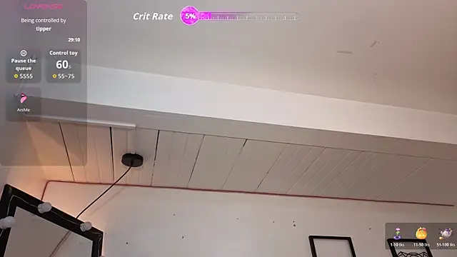 LILA ELLIOT online show from November 8, 2025, 6:39 am