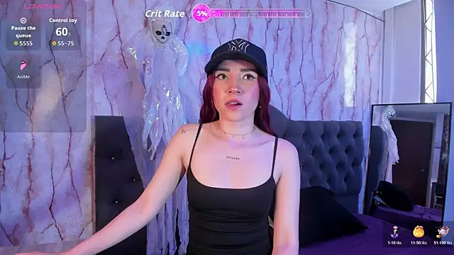 LILA ELLIOT online show from October 29, 2025, 8:08 pm