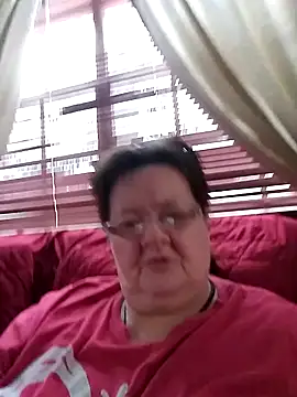 Snapshot of Bayou_Woman68 chatting on January 17, 2026, 5:27 pm Bayou Woman68 online show from January 17, 2026, 5:27 pm