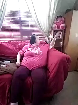 Snapshot of Bayou_Woman68 chatting on April 7, 2026, 6:10 pm Bayou Woman68 online show from April 7, 2026, 6:10 pm