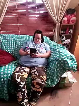 Snapshot of Bayou_Woman68 chatting on August 2, 2026, 9:34 pm Bayou Woman68 online show from August 2, 2026, 9:34 pm