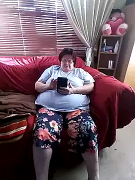 Snapshot of Bayou_Woman68 chatting on March 30, 2026, 9:49 pm Bayou Woman68 online show from March 30, 2026, 9:49 pm