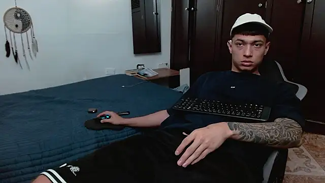 aaron blug online show from February 16, 2026, 9:02 pm