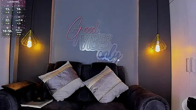 LOLIITA  LOVE online show from December 3, 2025, 5:56 pm