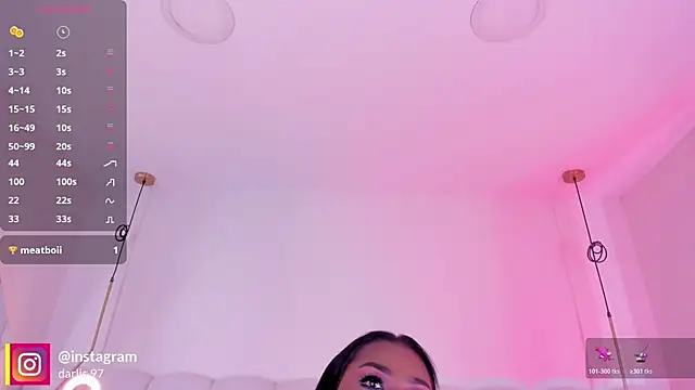 Snapshot of _huge_boobs_ebony chatting on November 8, 2025, 7:28 pm huge boobs ebony online show from November 8, 2025, 7:28 pm