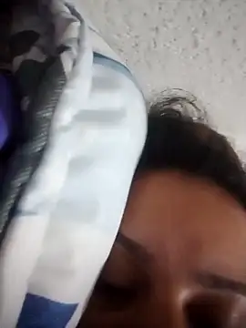  Miaaleon online show from March 13, 2026, 9:36 am