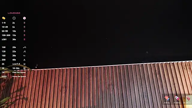 Snapshot of DilanJonnes_ chatting on November 4, 2025, 10:24 pm DilanJonnes online show from November 4, 2025, 10:24 pm