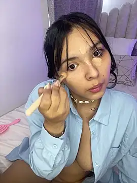 Snapshot of Madyson_Hot chatting on September 24, 2025, 1:06 pm Madyson Hot online show from September 24, 2025, 1:06 pm