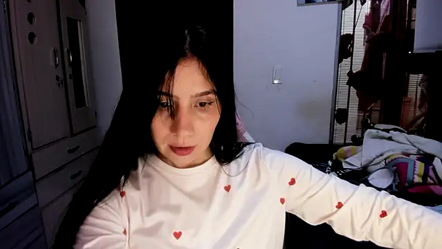 littlelight1 online show from April 7, 2026, 1:35 pm