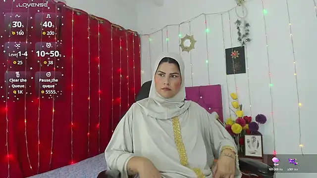 AishaAmin  online show from April 9, 2026, 12:11 pm