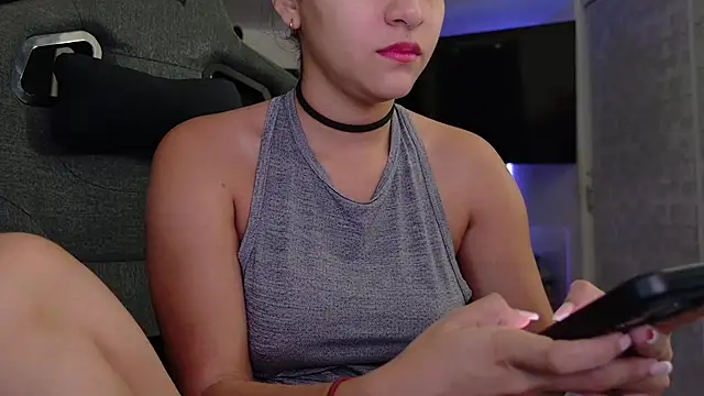 Lucy Fer5 online show from March 29, 2026, 4:52 pm