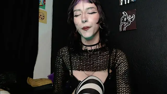 Snapshot of niakat_ chatting on January 12, 2025, 7:53 am niakat online show from January 12, 2025, 7:53 am
