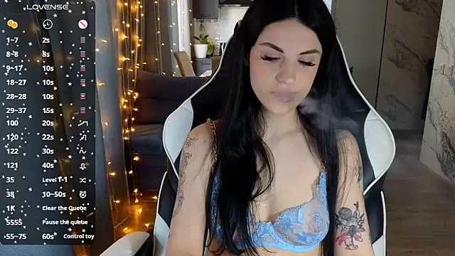 Snapshot of Mary___Moore chatting on February 19, 2025, 9:50 am Mary Moore online show from February 19, 2025, 9:50 am